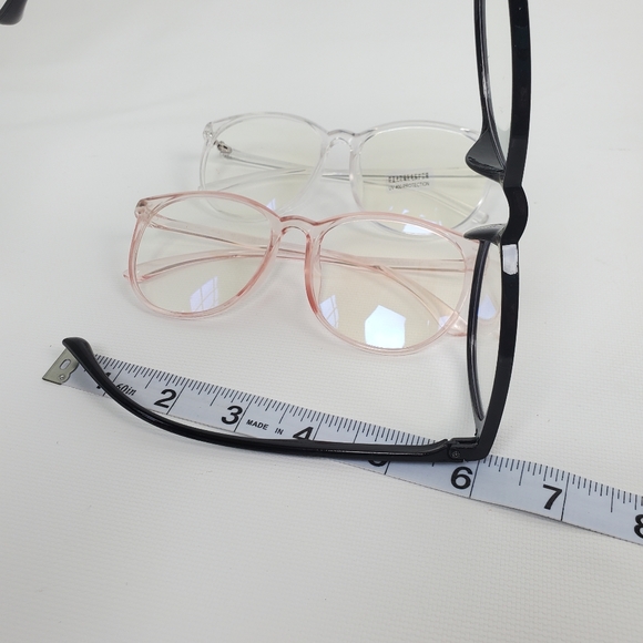Large Transparent Fashion UV Protecting Glasses - Picture 7 of 8